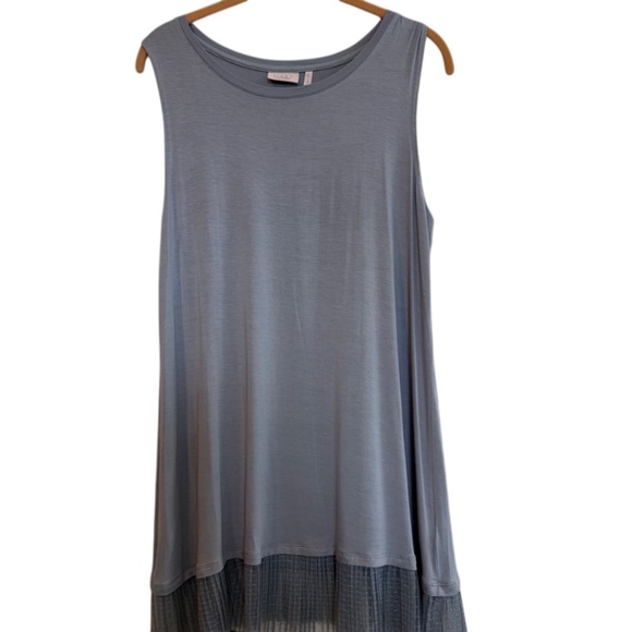 LOGO LAYERS by Lori Goldstein 2 Piece Tank Set Mesh Hem Soft Plum Blue Gray EUC - Picture 8 of 15